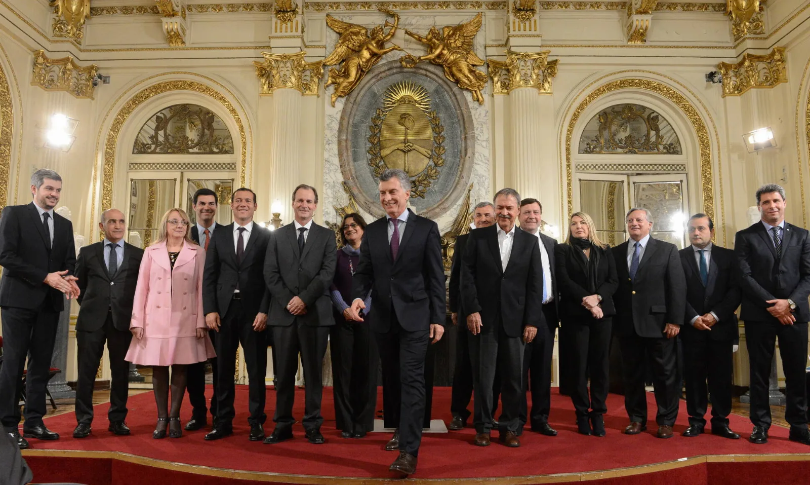 Desde la Gobernación y la Casa de Gobierno hasta la Legislatura unicameral, los tres municipios y el rol clave de la AREF en