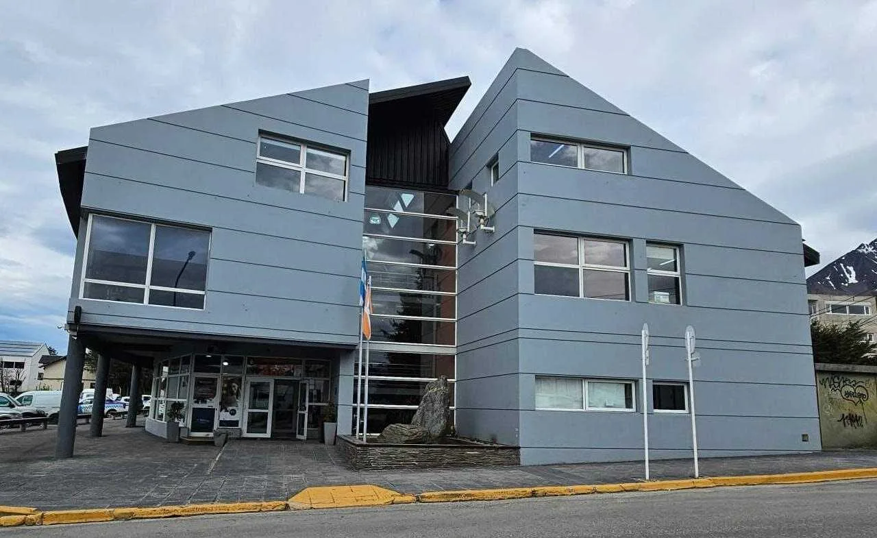 Pantalla de computadora mostrando la Ventanilla Digital de la Municipalidad de Ushuaia con opción ReMuCo