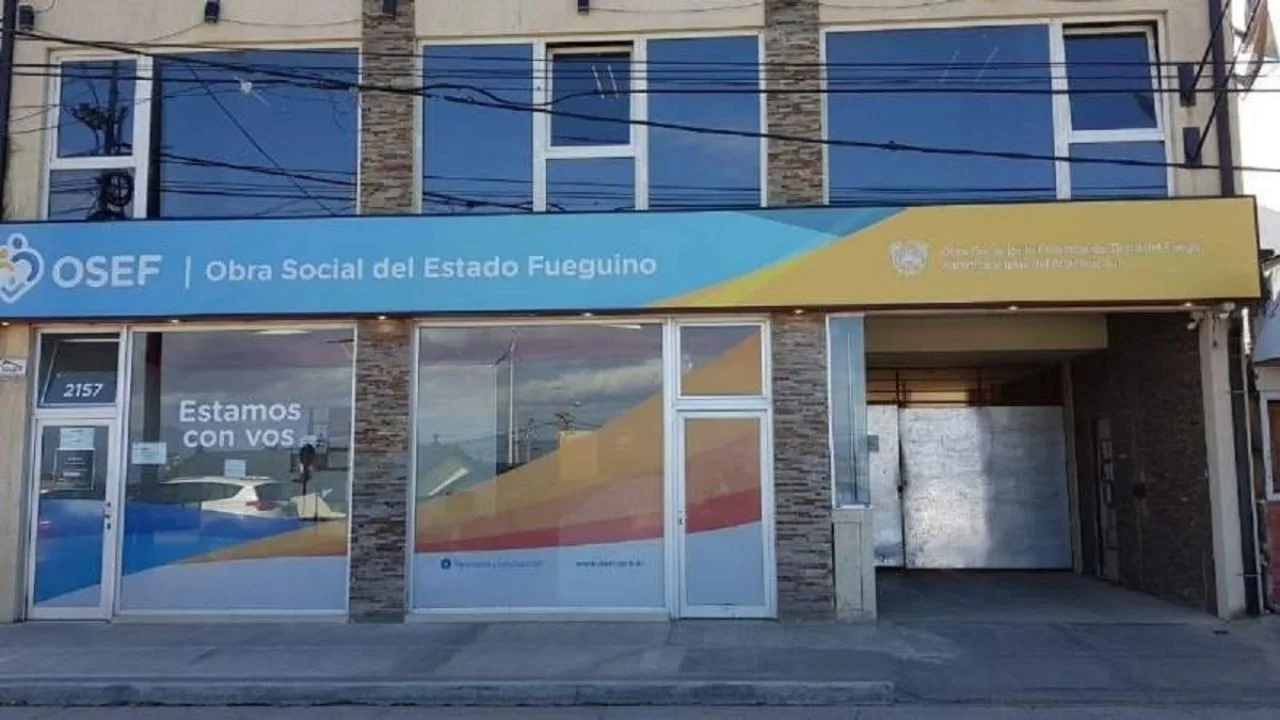 Reunión del directorio de la OSEF en la que se aprueba el incremento de planta personal