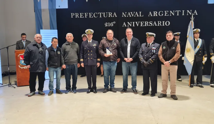 Acto central por el 216 aniversario de Prefectura Naval en Río Grande con autoridades locales