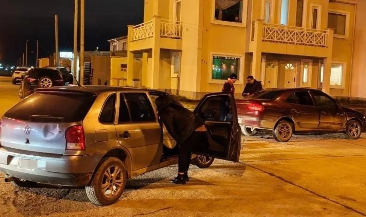 Conductora lesionada en choque entre un Mégane y un Gol en Río Grande