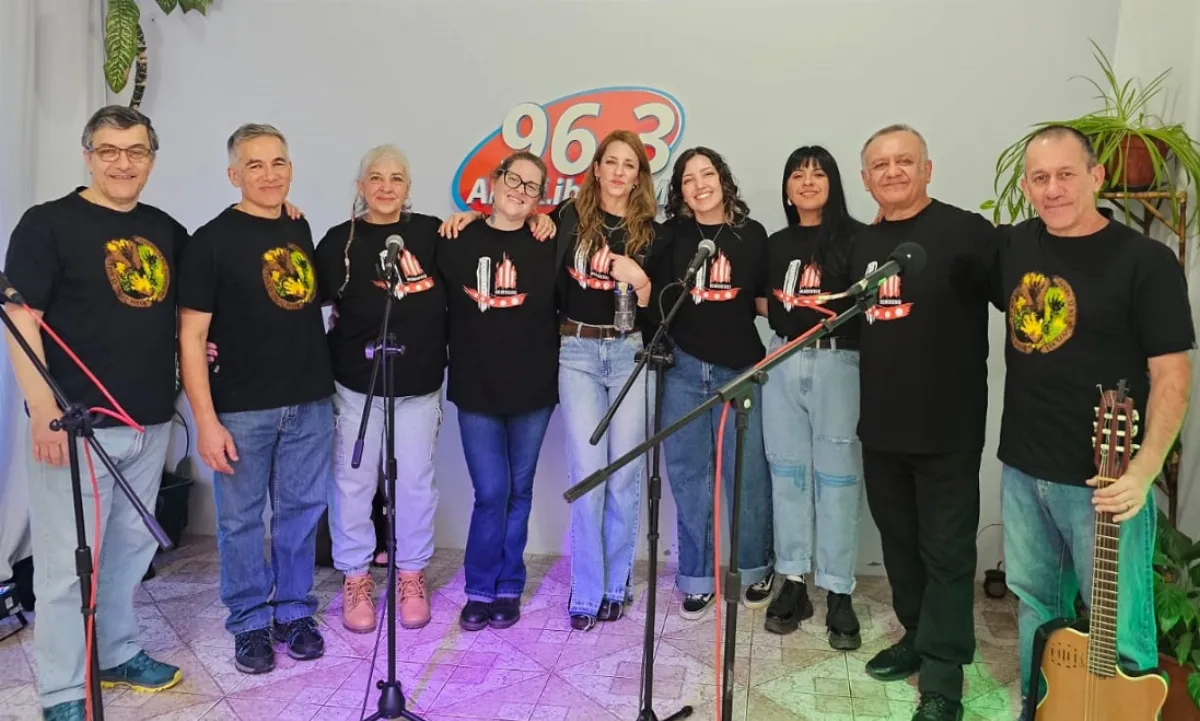 Corresponsales del Barrio celebró su recorrido musical en Aire Libre FM