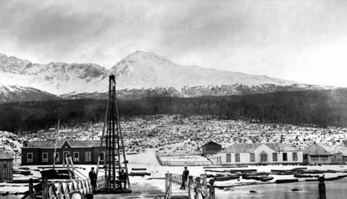 Hace 142 años, con el izado del pabellón argentino, se fundó la ciudad de Ushuaia
