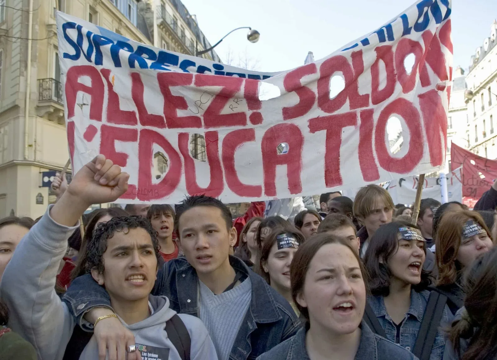 Francia: sindicatos estudiantiles universitarios en pie de guerra