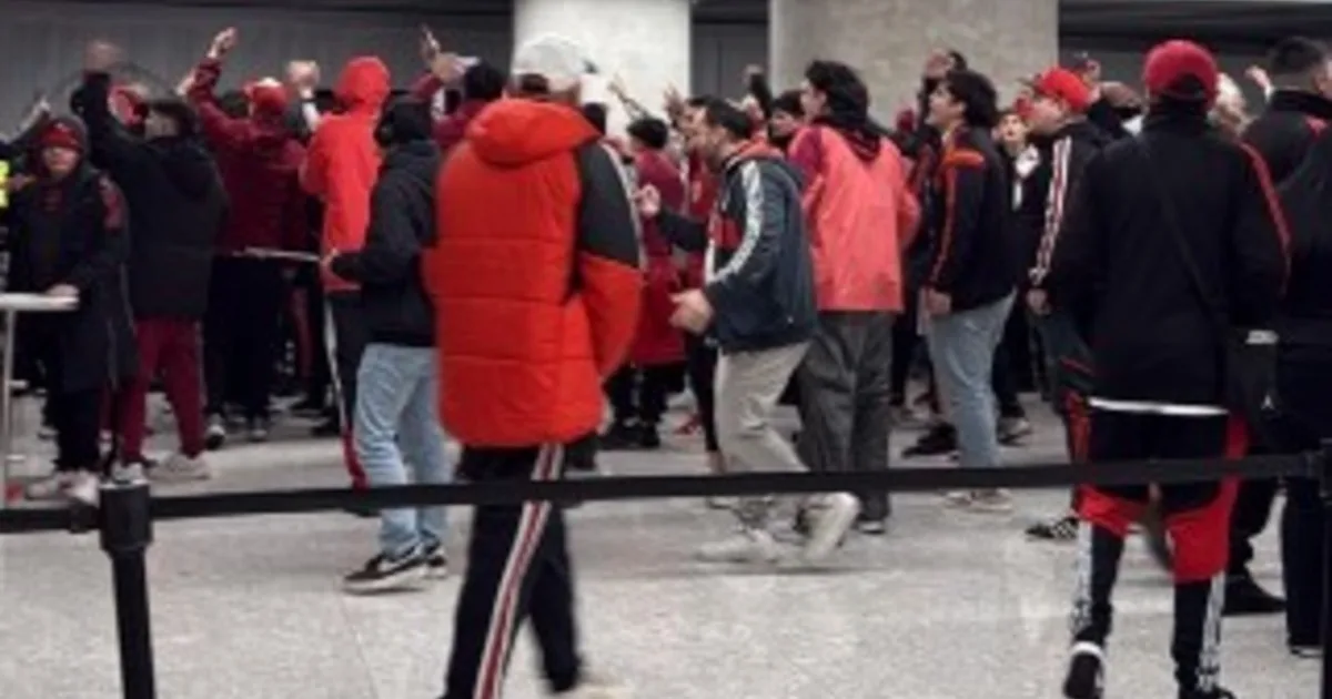 Hall caliente en el Monumental: insultos y «que vuelva Ramón»