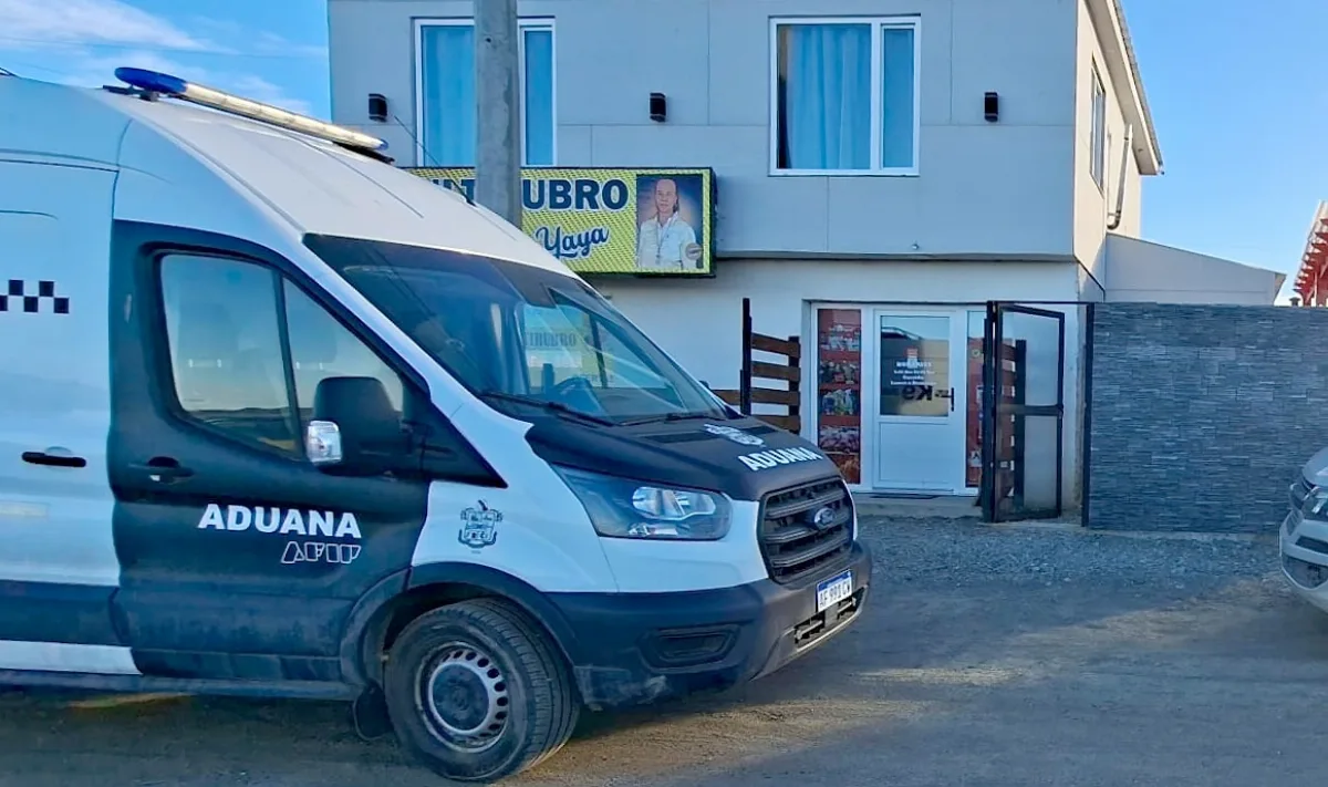 Allanamientos en Río Grande por investigación federal de contrabando y drogas