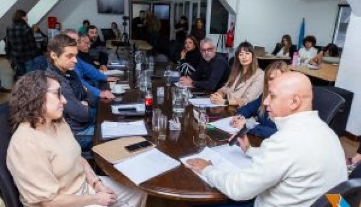 Legisladores impulsan la prórroga de la comisión que investiga el radar de LeoLabs en Tolhuin