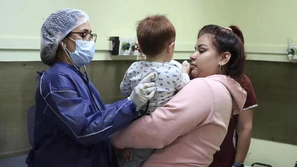 Récord de contagios de “súper gripe” en Argentina: 790 mil casos en 2026